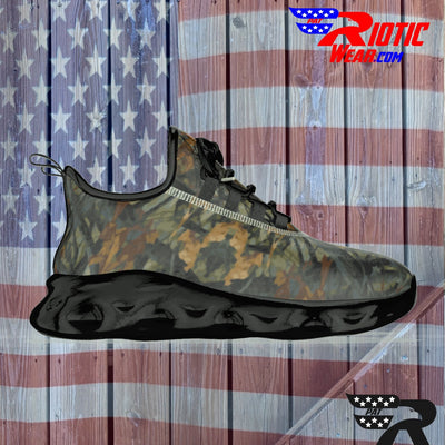 "Bark Leaf" Camo Toad Men's Light Sports Shoes  (White or Black Soles)