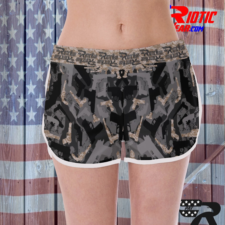 "Desert Digital Camo Gun" Camo Toad Ladies Track & Field Shorts